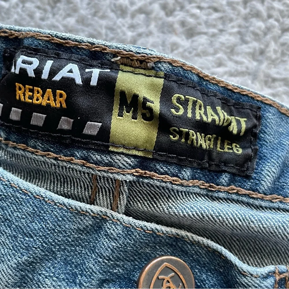 Ariat Jeans mens 30X30 Light wash TuRebar Durastr Basic M5 Straight Leg  Stretch